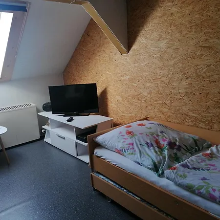 Grosse Am Rennsteig Neuhaus am Rennweg