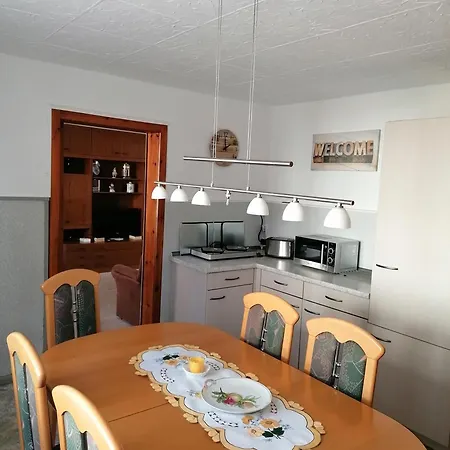 Grosse Am Rennsteig Apartment Neuhaus am Rennweg