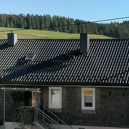 Grosse Am Rennsteig Neuhaus am Rennweg