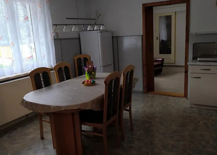 Grosse Am Rennsteig Neuhaus am Rennweg